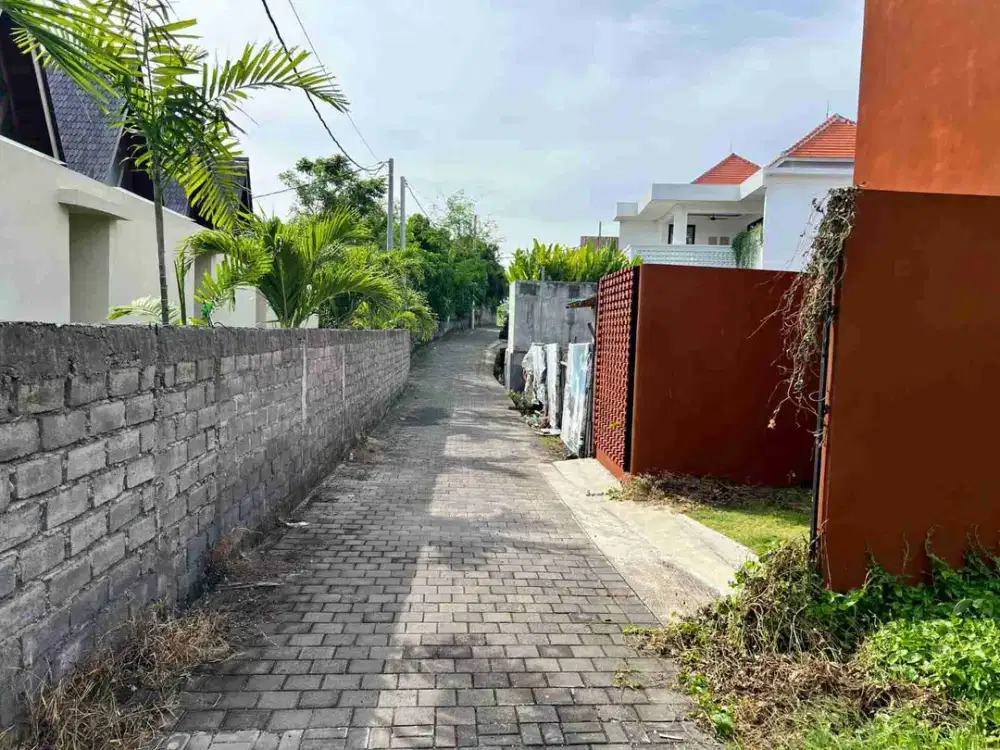 TANAH 300m² DI KAWASAN PERERENAN JALAN JANTUK ANGSA