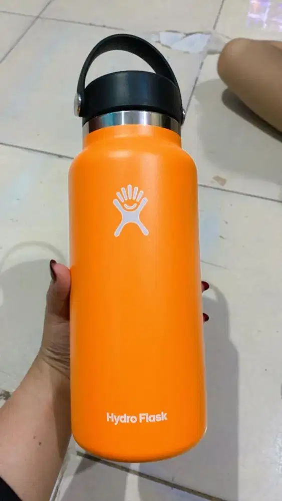 Tumbler hidroflask orange