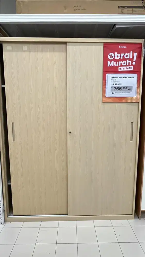 Lemari besi selma artos