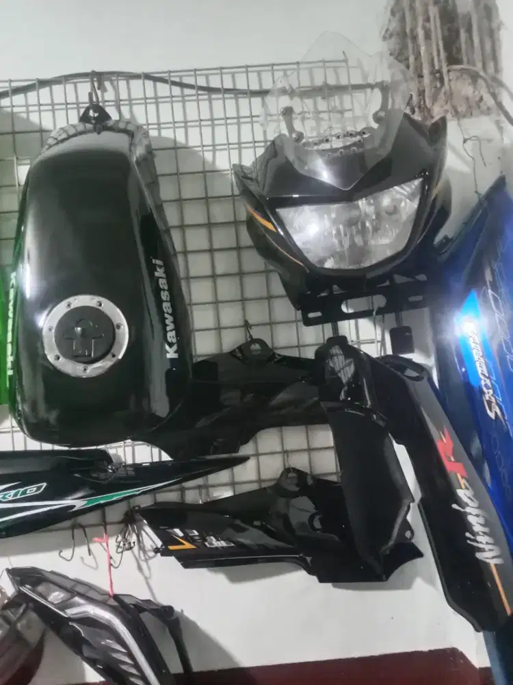 Ninja r 2014 Tangki ori restorasi