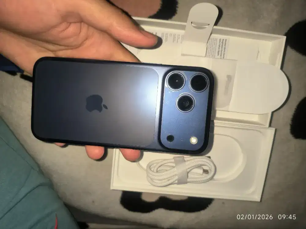 Jual iphone 17 pro max 512 blue second garansi ibox baru beli no minus