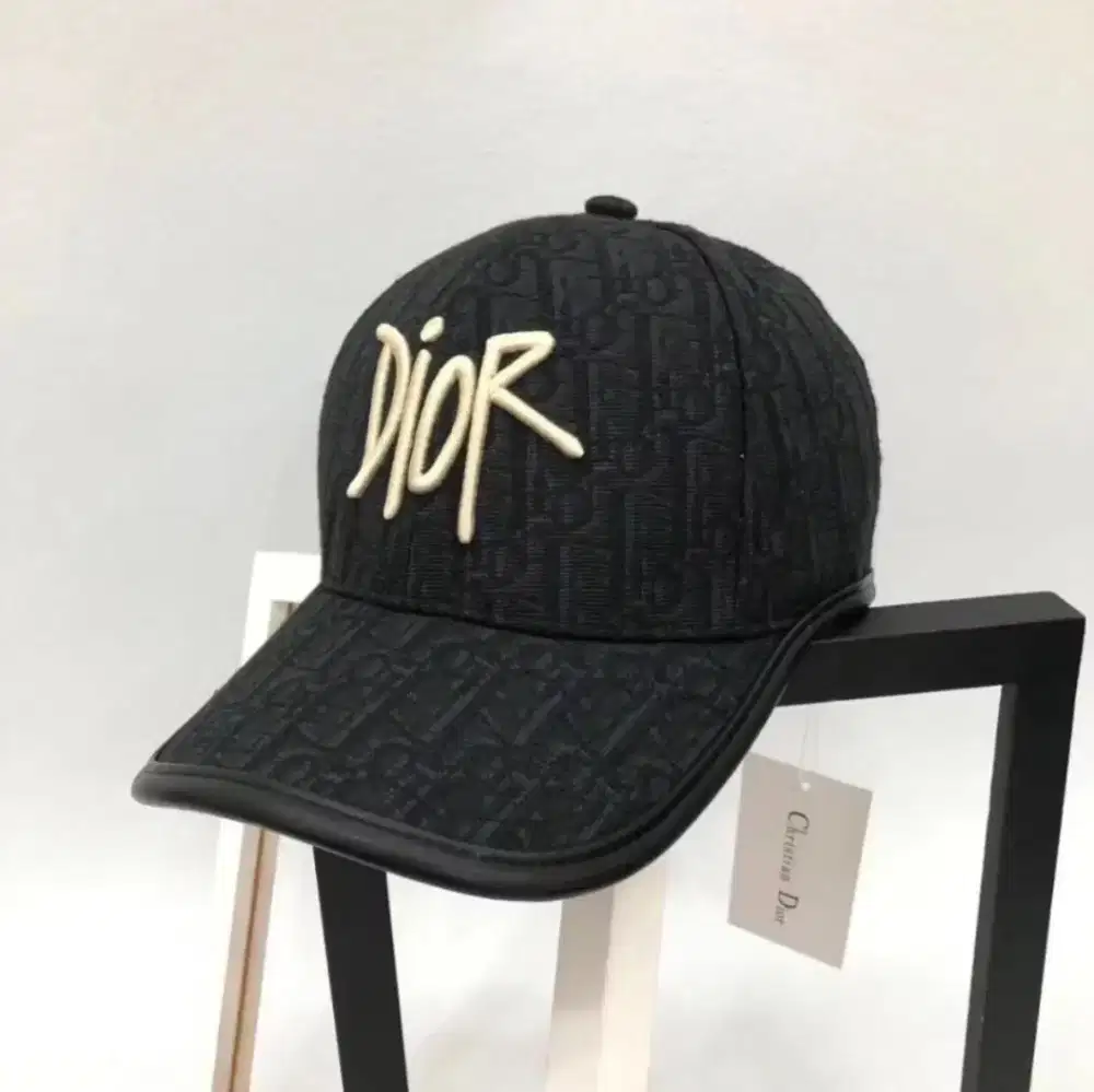 topi D#OR obat ganteng