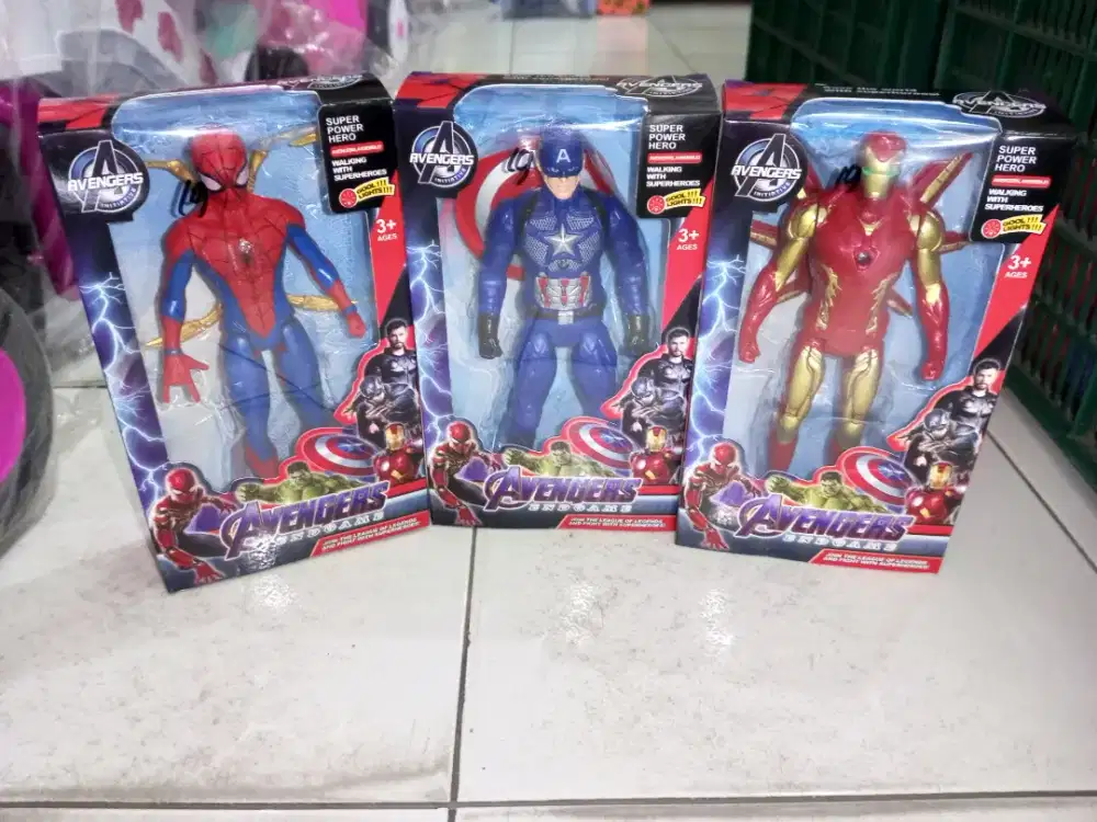 Mainan Anak Avengers