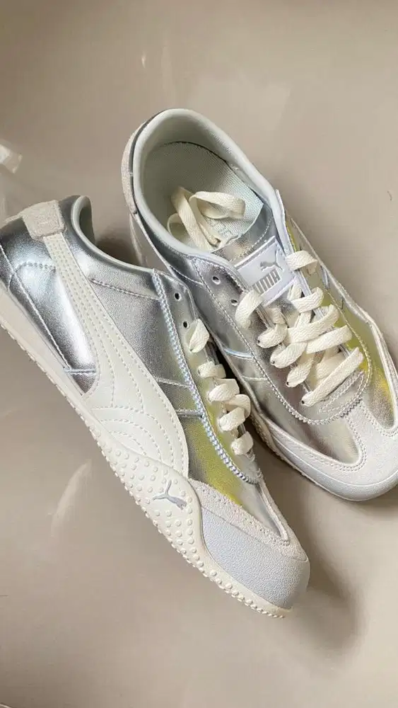 SEPATU PUMA BELLA UT LEATHER (39/40)