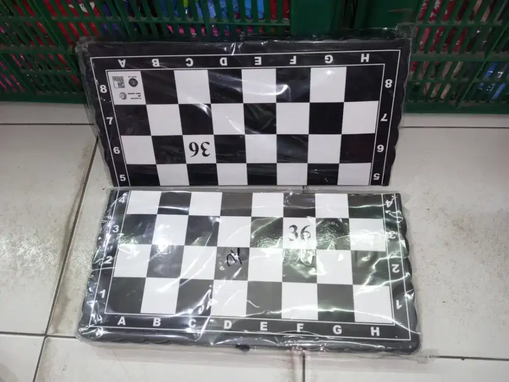 Mainan Anak Papan catur set uk36