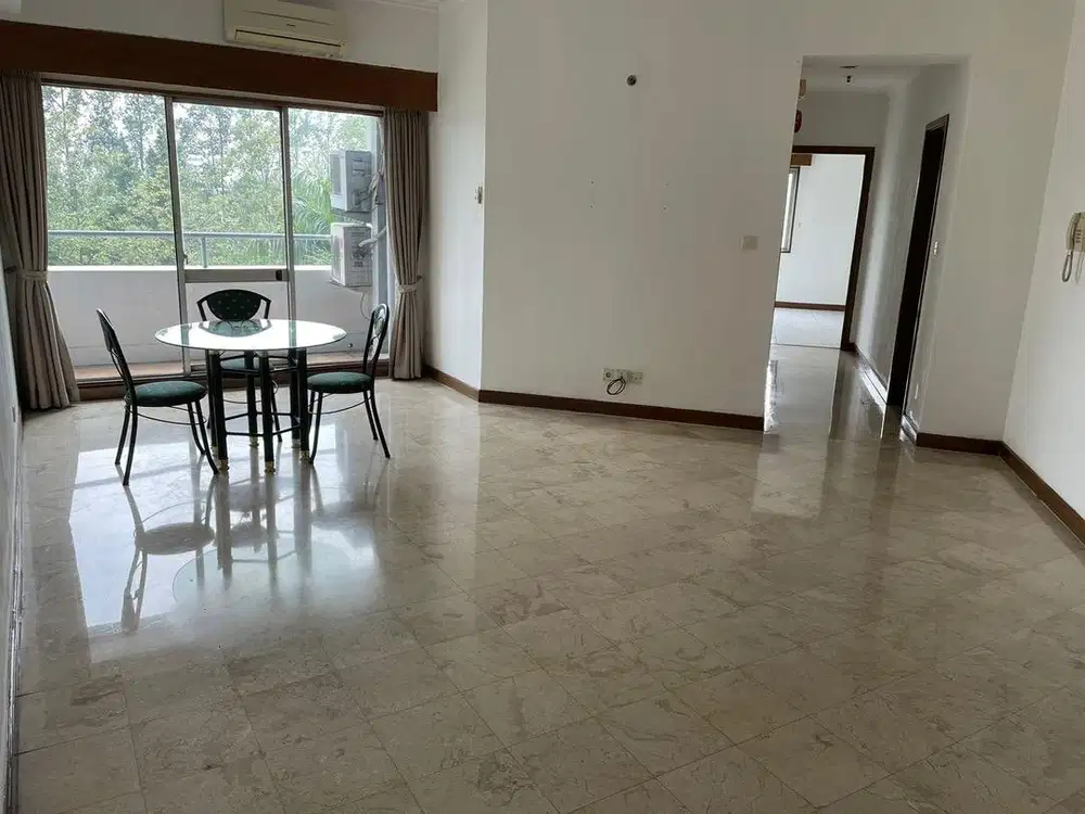 Disewa Kondominium Wesling Kedoya 3kamar luas 101m