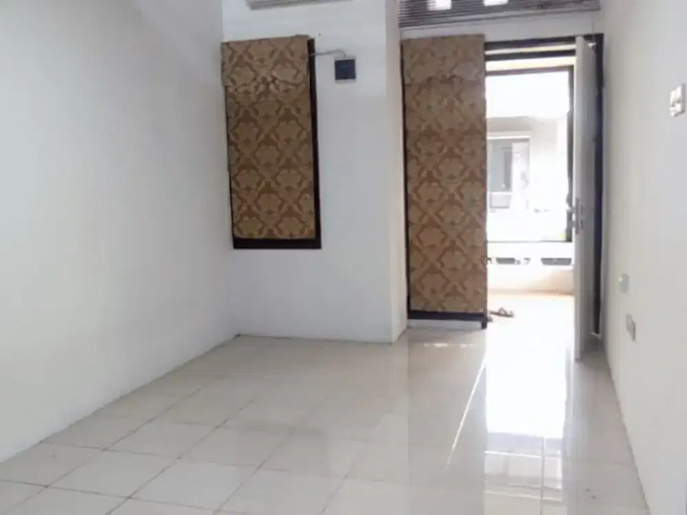 Disewakan Rumah Hook di Komplek Nyaman Ciwastra Bandung