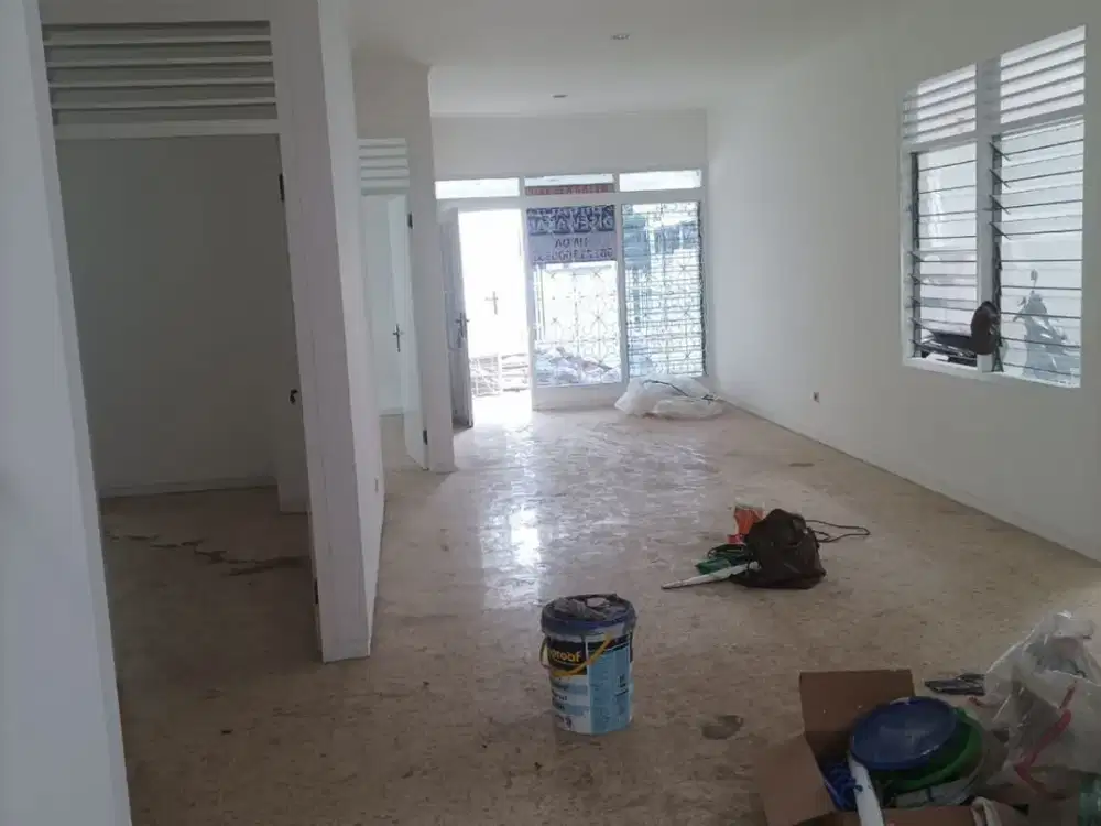 Jual Rumah Sunrise Garden Hadap Timur Jakarta Barat