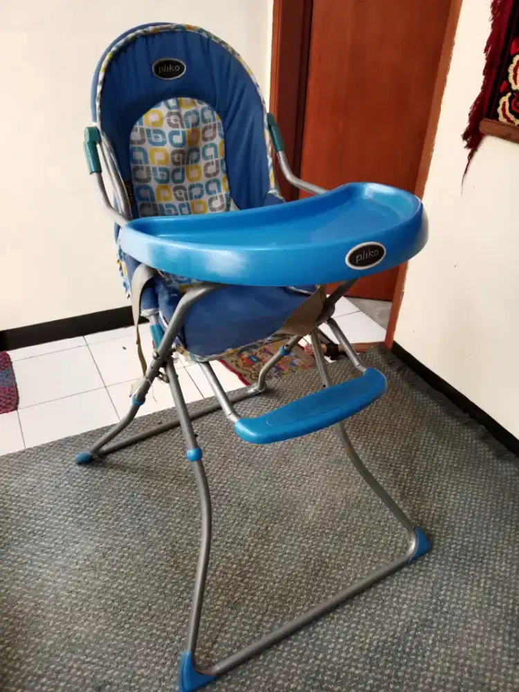 Kursi Makan Bayi Pliko
