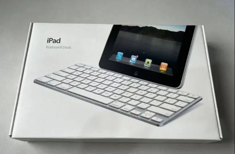 DST Keyboard Dock untuk IPAD Model A1359 Bonus Converter Lightning