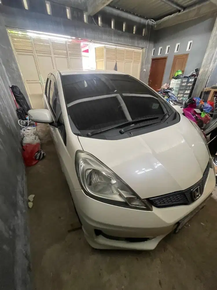 Jazz matic 2012 putih