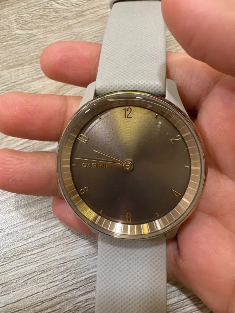 DIJUAL SMARTWATCH GARMIN VIVOMOVE TREND // WARNA FRENCH GREY