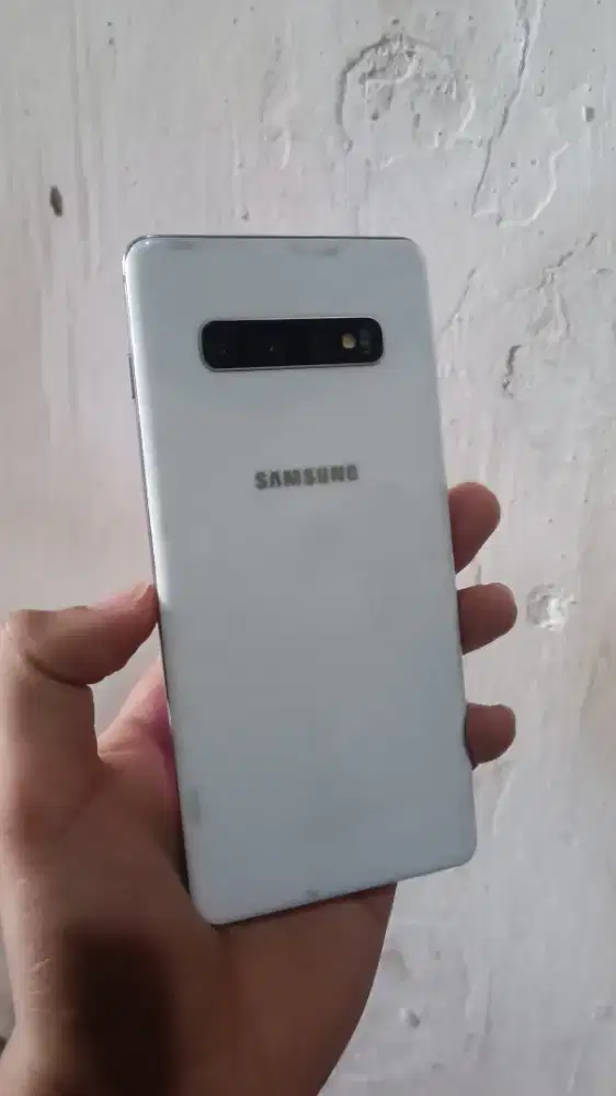 Samsung S10+ 8/128GB