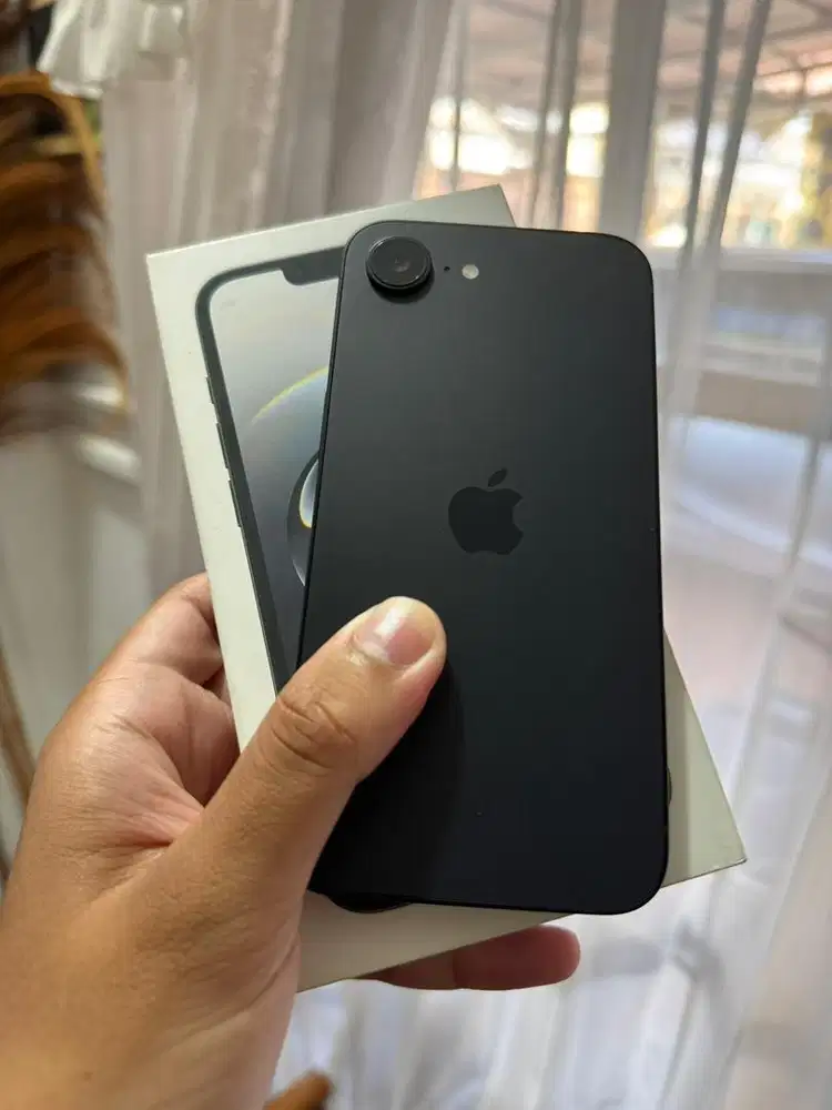 iPhone 16e 128GB Resmi Digimap ID/A Pakaian 1Hr Super Muluss