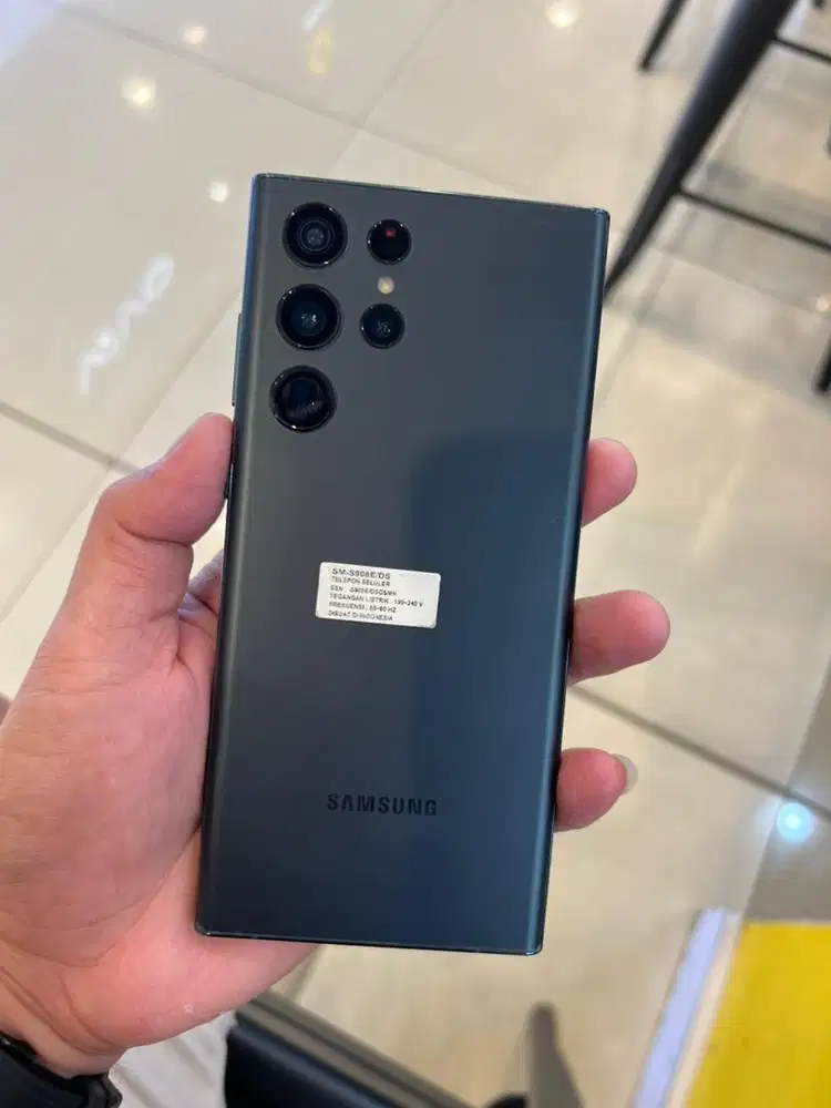 Samsung galaxy s22 ultra 5G 12/512 sein