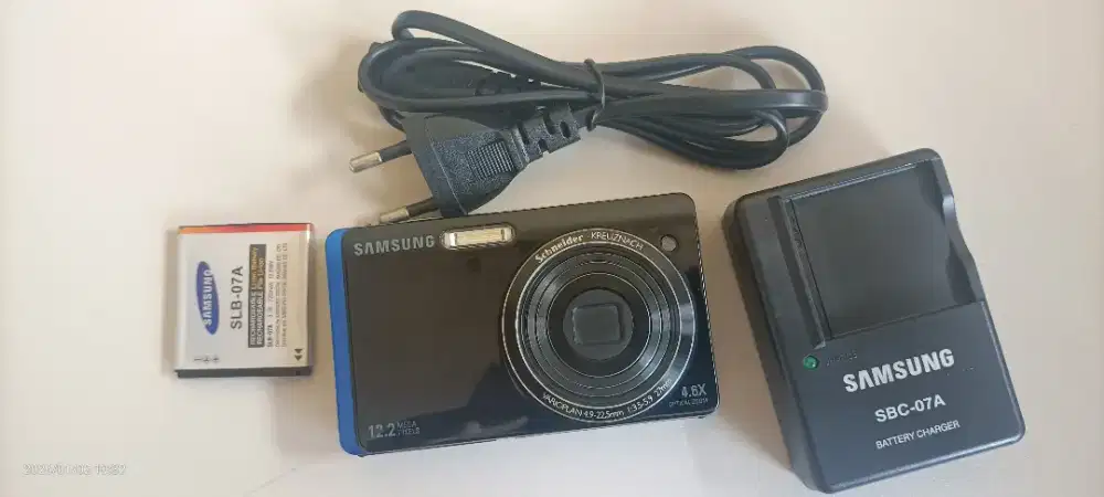 KAMERA POKET DIGITAL SAMSUNG TL220