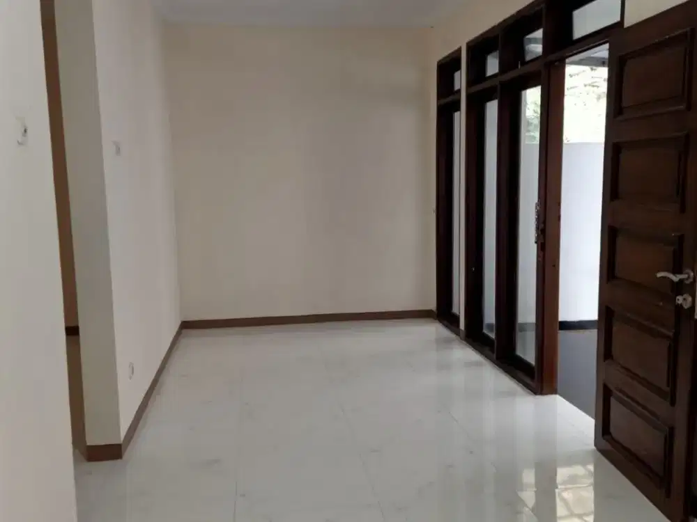 Termurah! Rumah Siap Huni di Setraduta Bandung