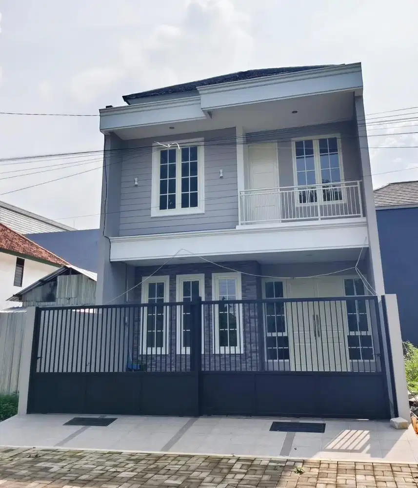 Rmh baru 2lt di Gayung Kebonsari