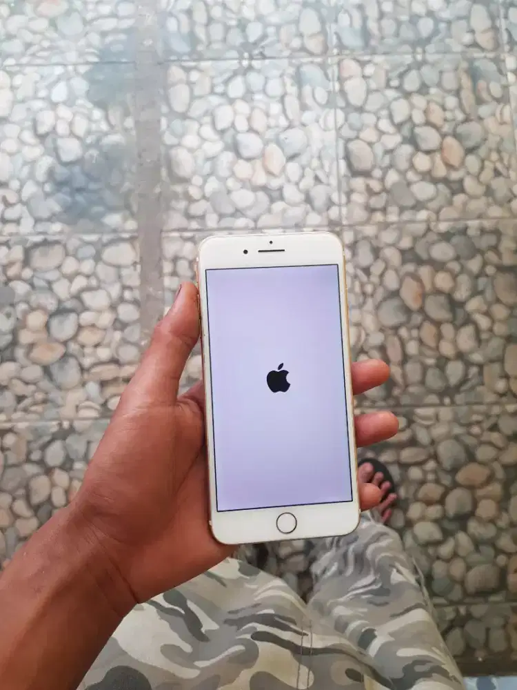 iphone 7 plus 256gb logo