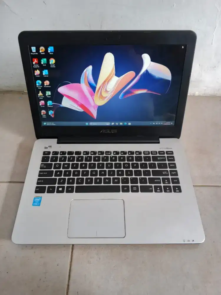 Laptop Asus x455L Core i7 5500 RAM 4GB SSD 128GB  Nvidia 840m 2GB