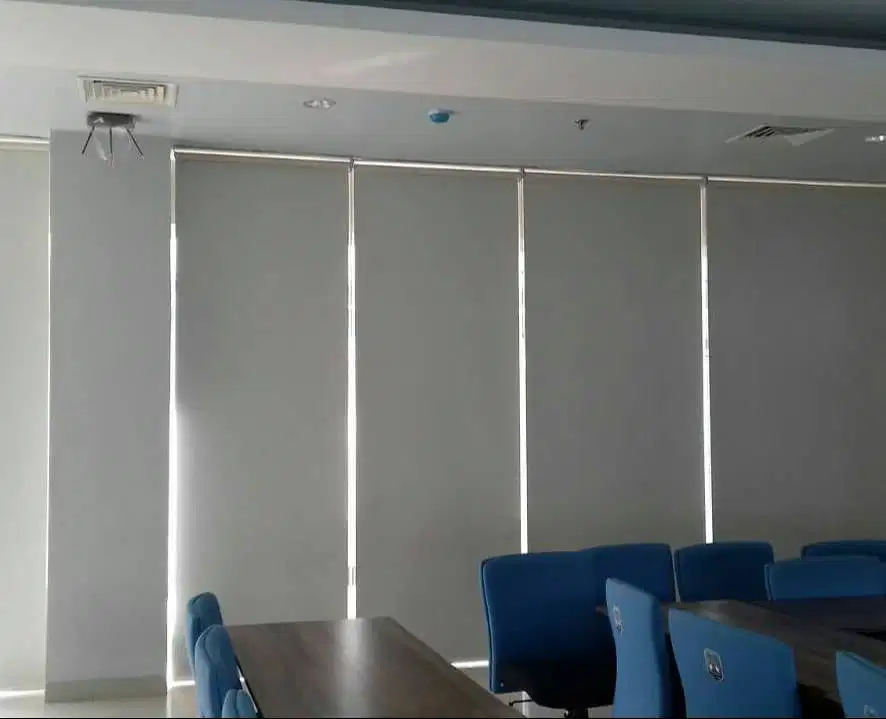 Pembuat Gorden & Blind Vertikal/Vertical Roll/Roller Gordyn Hordeng