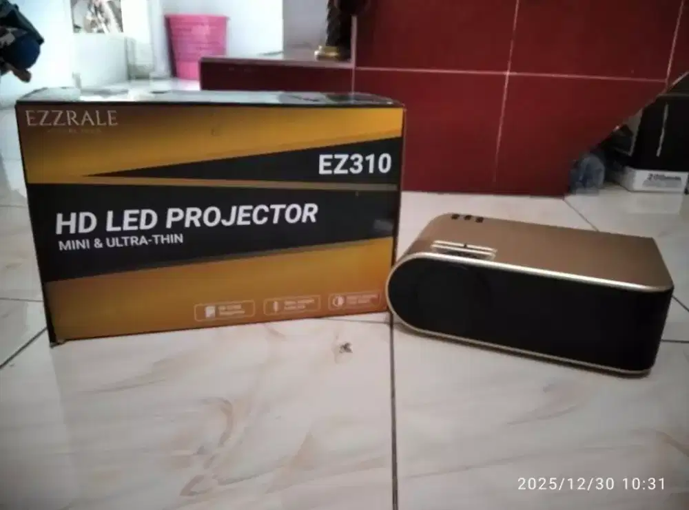 Proyektor LED Ezzrale EZ310