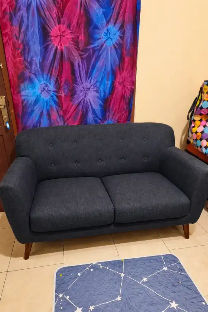 SOFA&KULKAS 1 PINTU AQUA BEKAS