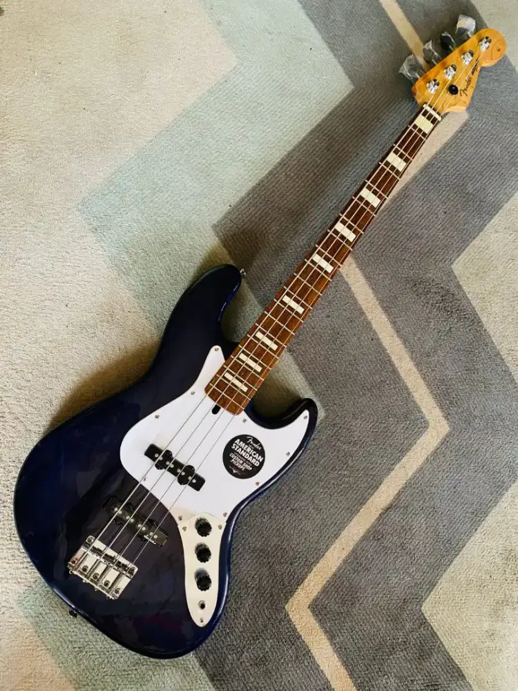 Bass fender jazz 4st custom transparant purple