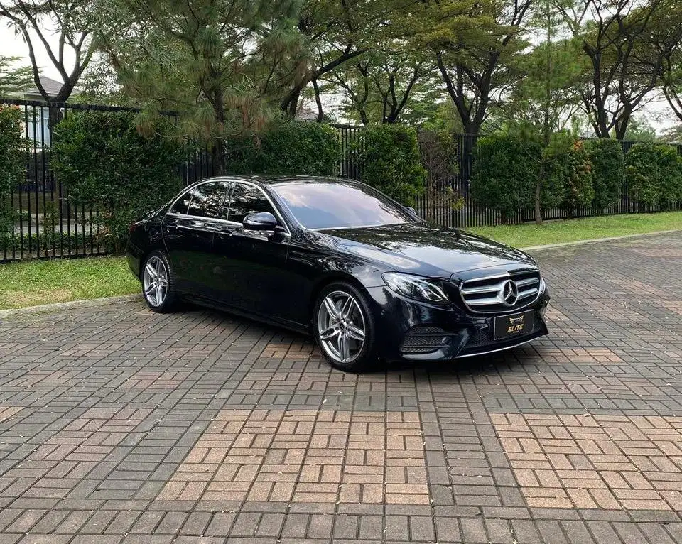 Mercedes Benz E300 AMG 2017