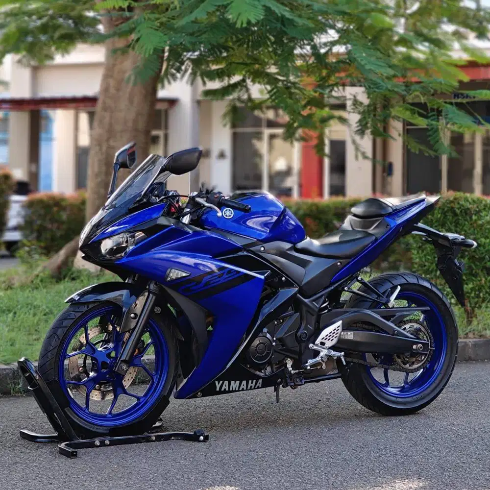 YAMAHA YZF R25 V1 2018 BIRU KM RENDAH PAJAK PANJANG SUPER GRESS