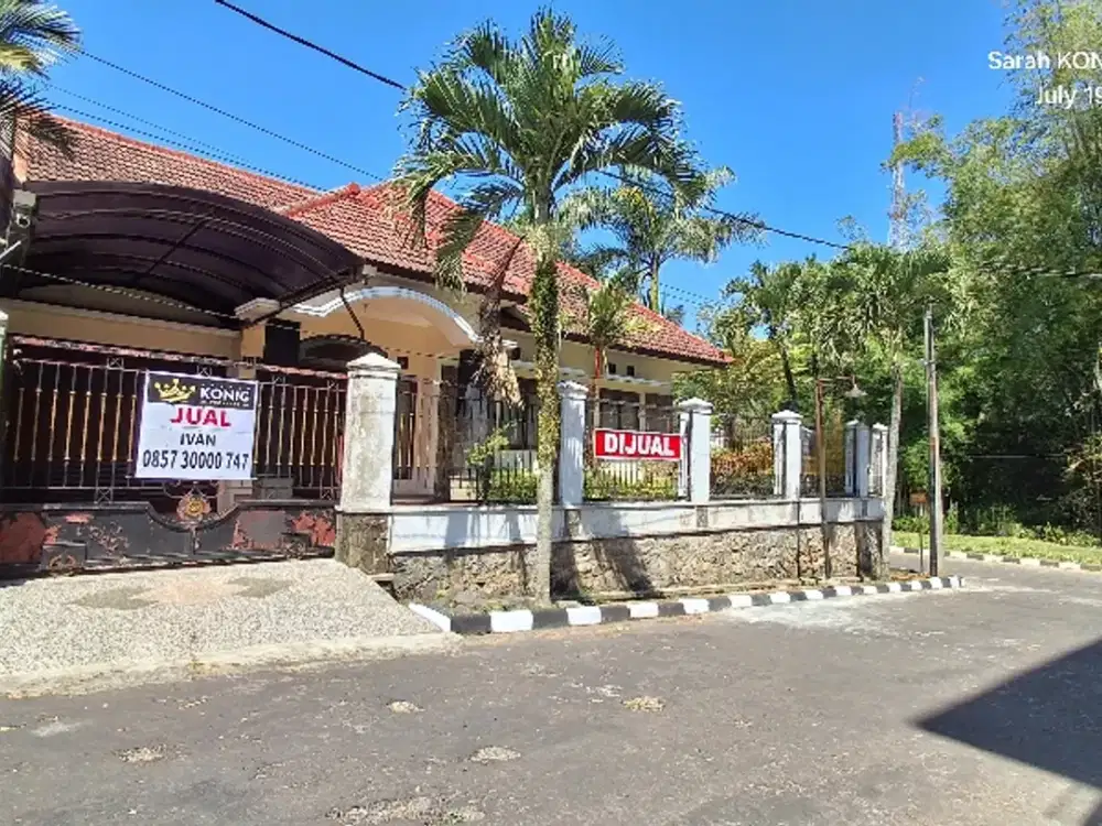 Malang. Puncak Dieng, Malang, Siap huni.  Murah