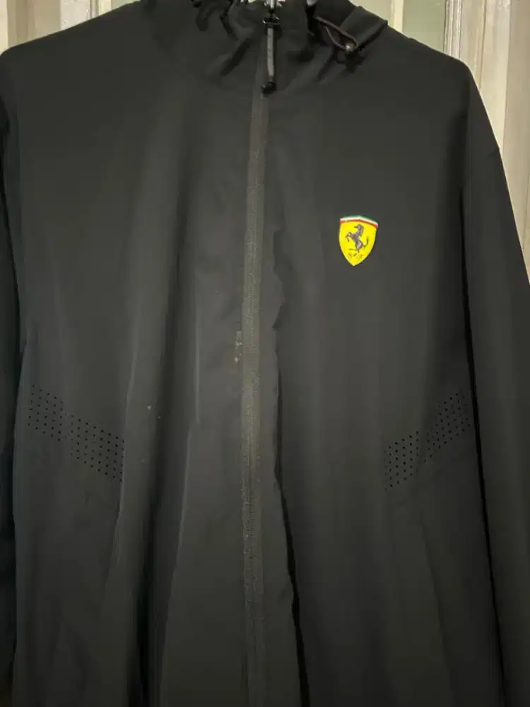 Jaket Ferrari original