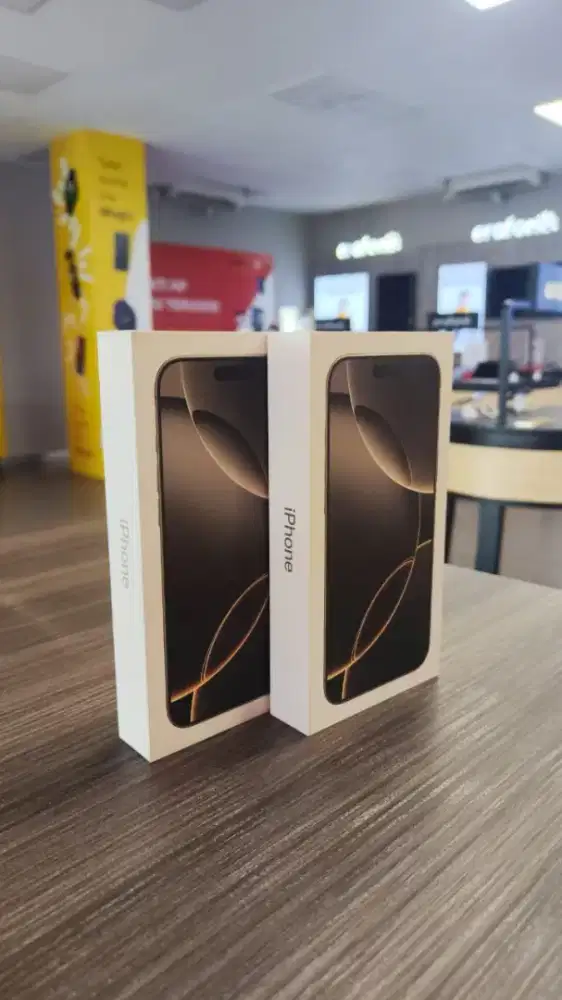 CLEARENCE SALE IPHONE 16PRO