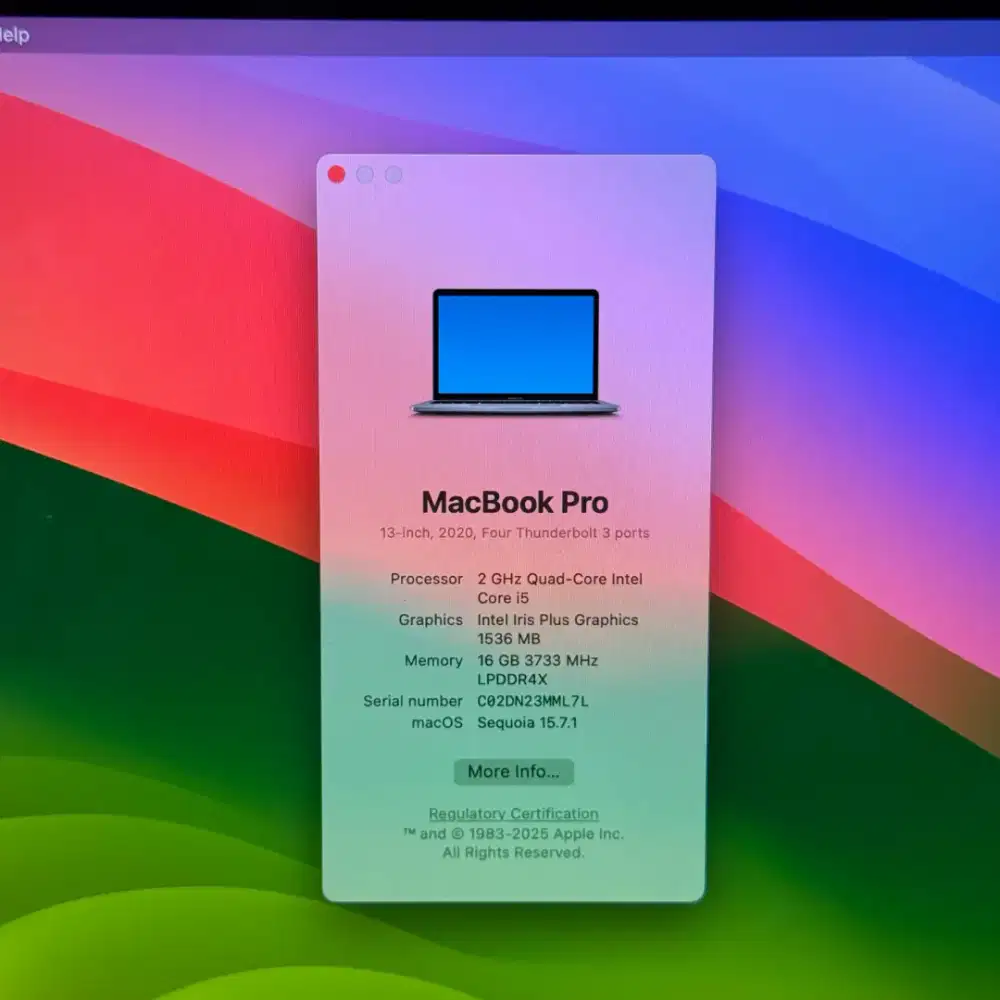 Macbook Pro 2020 layar 13 Inch Ram 16 Ssd 512 grey ful set kamera off