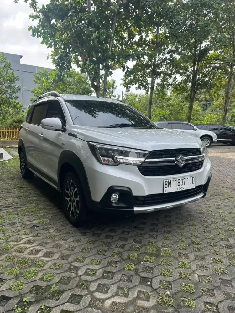 Suzuki XL7 ZETA MT 2022 km low