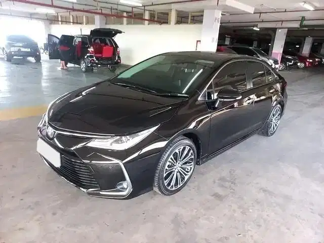 Like New TDP 16JT Toyota Corolla Altis 1.8 V Bensin-AT 2022 Hitam