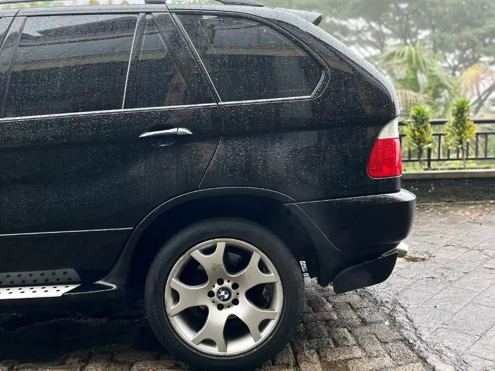 BMW X5 E53 sport package – Kondisi Terawat -