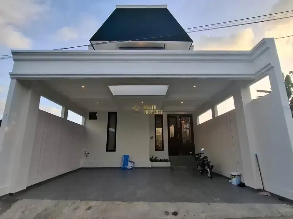 RUMAH SIAP HUNI, 2 LANTAI FULL FURNISHED DEKAT JALAN JOGJA SOLO DI MAGUWOHARJO