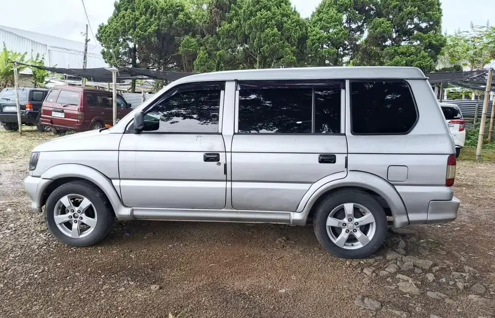 Kuda GLS Diesel Tahun 2000