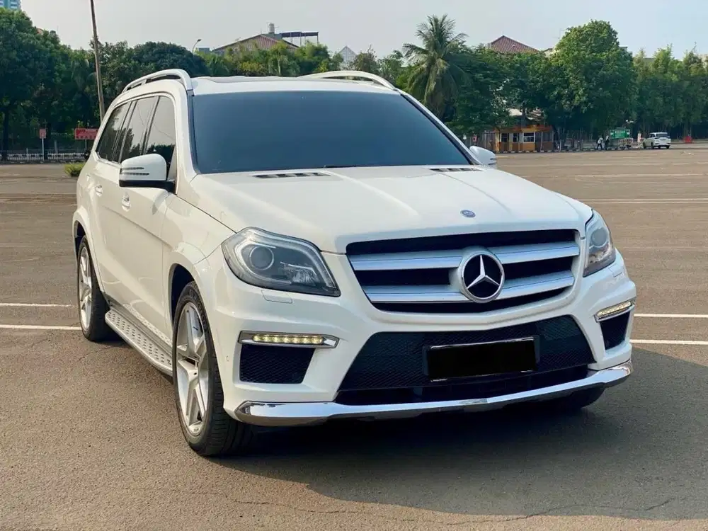 Mercedes Benz GL400 AT 2014