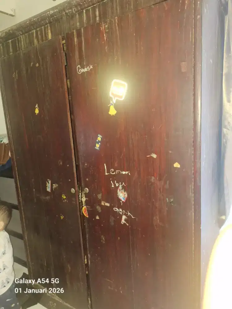 LEMARI FULL KAYU JATI
