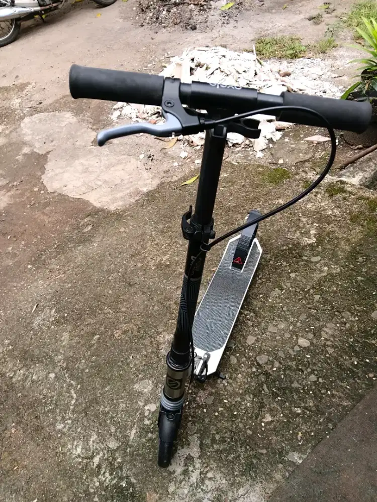 Scooter oxelo mid 9 untuk anak usia 9-14 thn