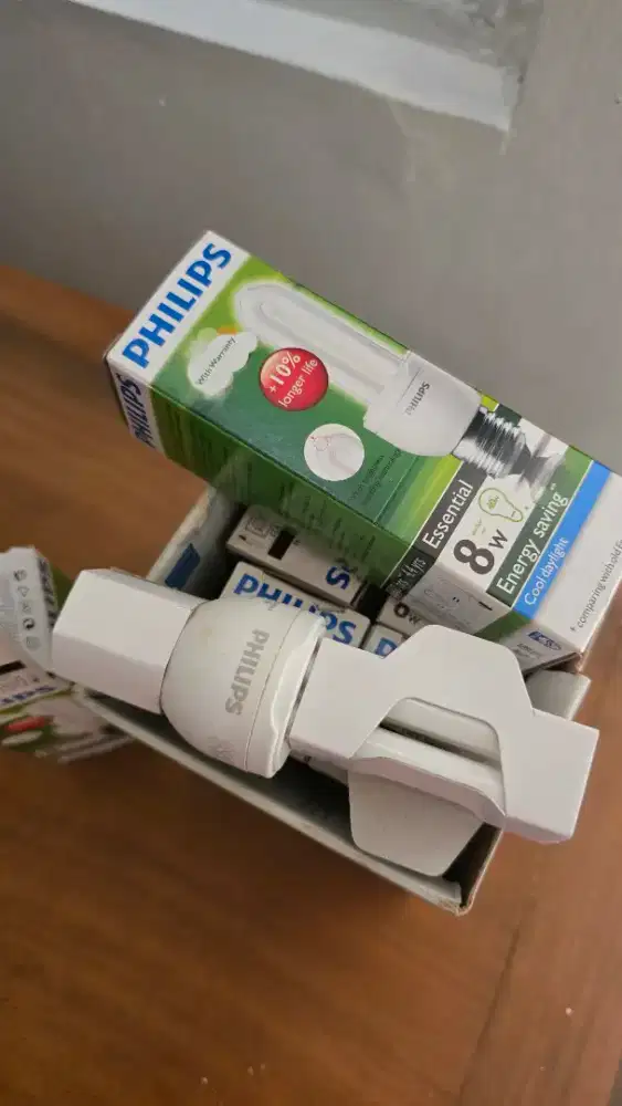 Bohlamp phillips essential 8w