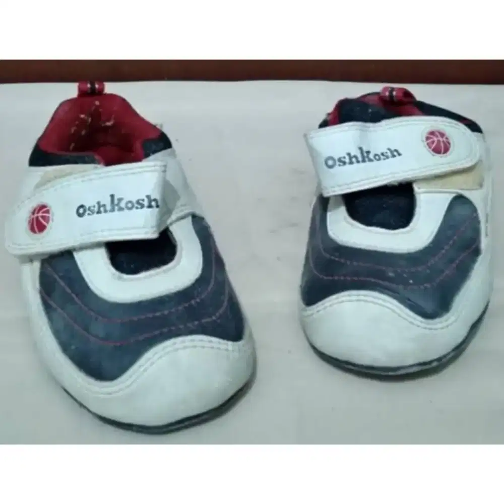 Osh Kosh BGosh Toe Zone Sepatu Bayi & Anak Original