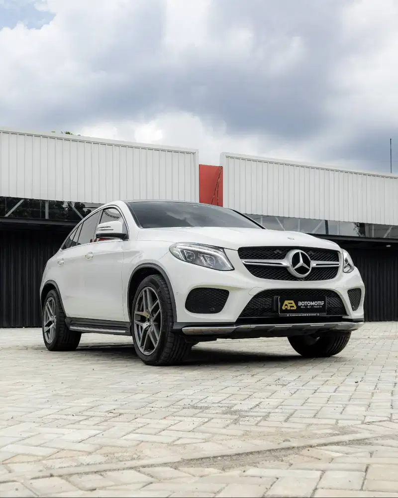 Mercedes-Benz GLE 400 4MATIC Coupe AMG Line 2016