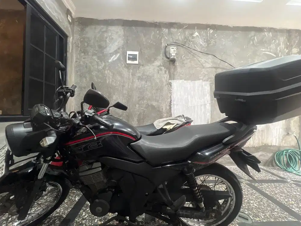Jual motor second honda verza10009