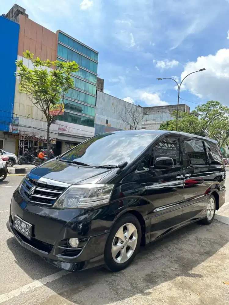 TOYOTA ALPHARD 2.4 AT 2007