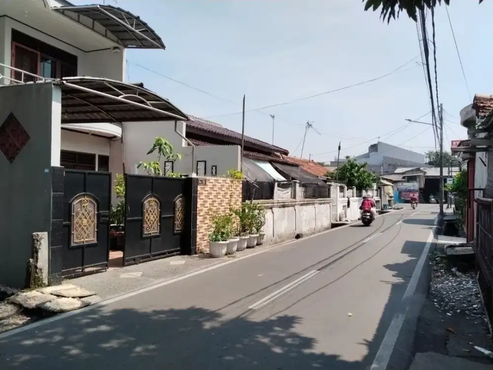 Rumah Siap Huni Semi Furnished di Cilincing Jakarta Utara - 2 Lantai