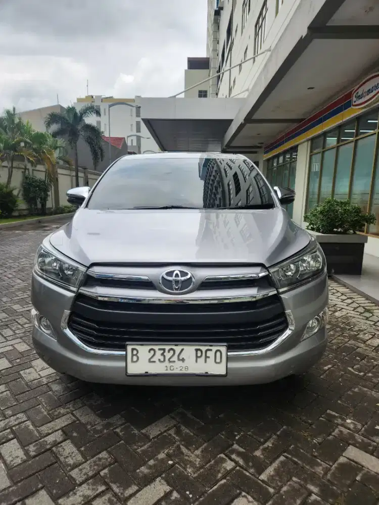 TOYOTA. INNOVA.  2.4. G. AT DSL 18 Dsl ORIG