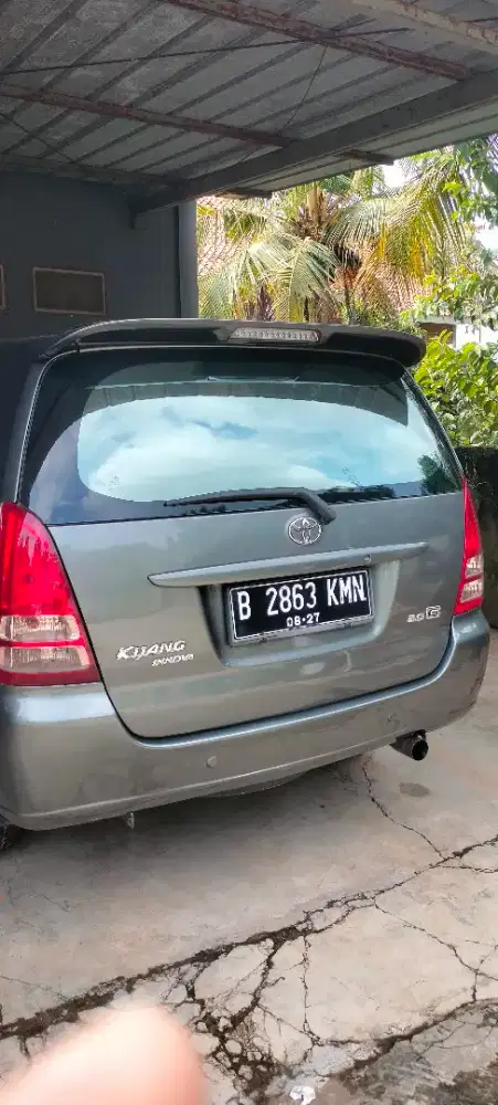Dijual mobil Toyota Inova